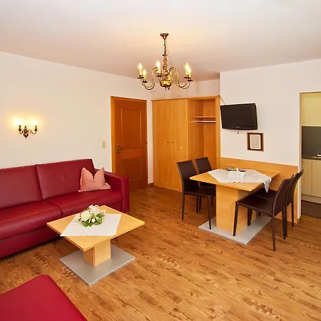 Ferienwohnungen Appartements Patscheider Finkenberg Room photo