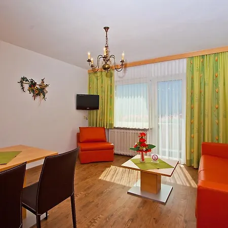 Ferienwohnungen Appartements Patscheider Finkenberg Room photo